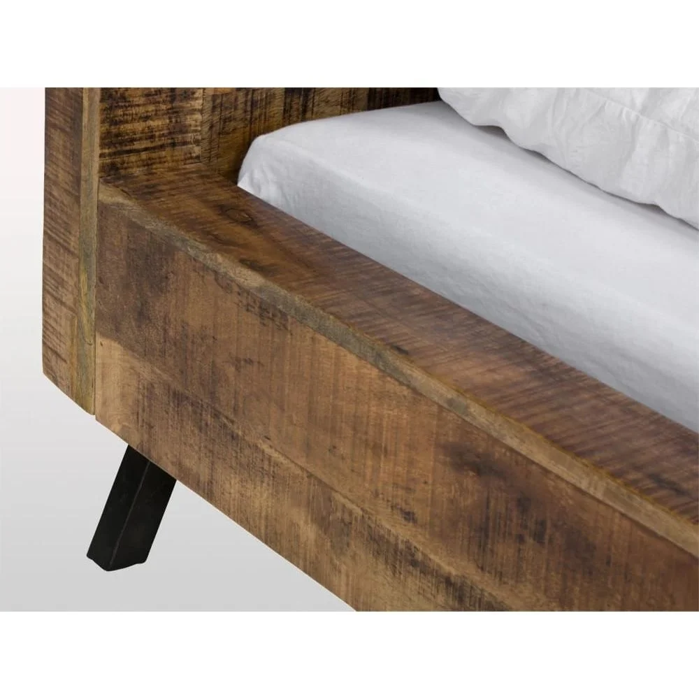 Vintage Industrial Solid Wood Bed Jodhpur Mango Ara Wood King Size Rustic Bed Indian Solid Wood Bed Room Furniture