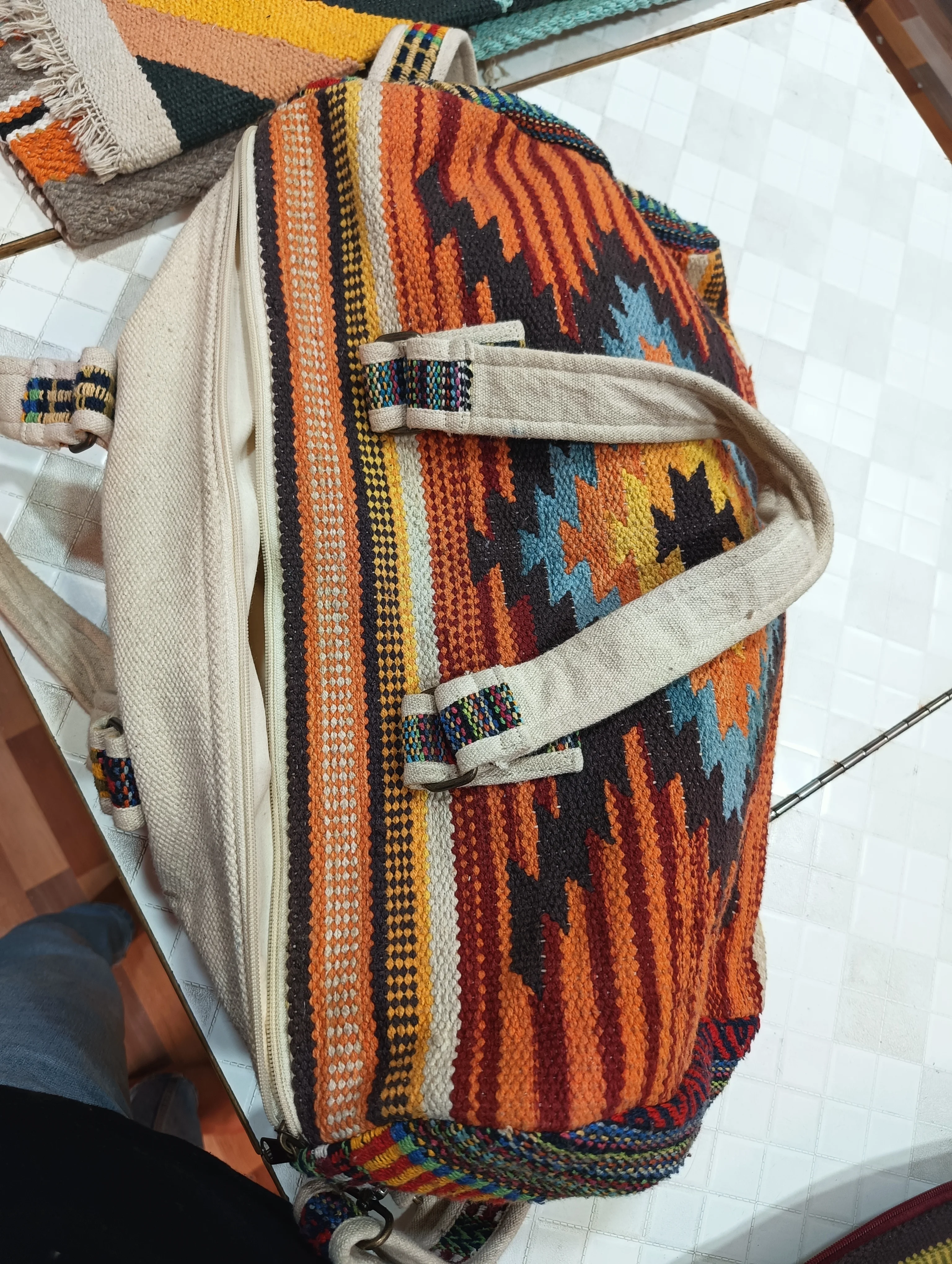 Best quality handbags Indian handmade cotton kilim design tote bags for daily life use at customized colors & sizes