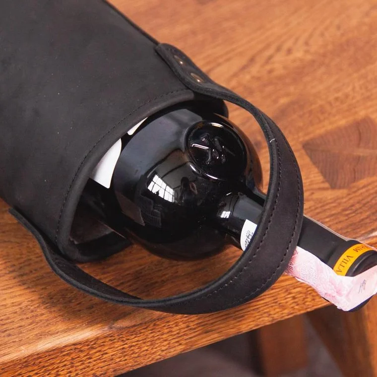 2023 Custom Made Promotional Leather Straps With Printing Logo One Wine Bottle Holder Tote Gift Bag Traveling Bottle Carry Bags