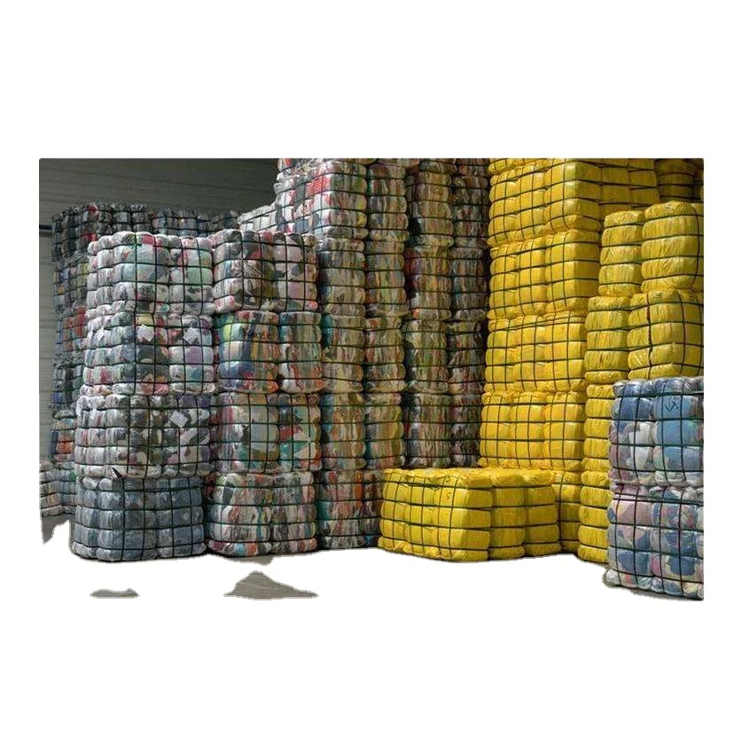 2022 Wholesale Refined Brand New Factory stock lot mix dresses women and men bale clothes Liquidation Stock