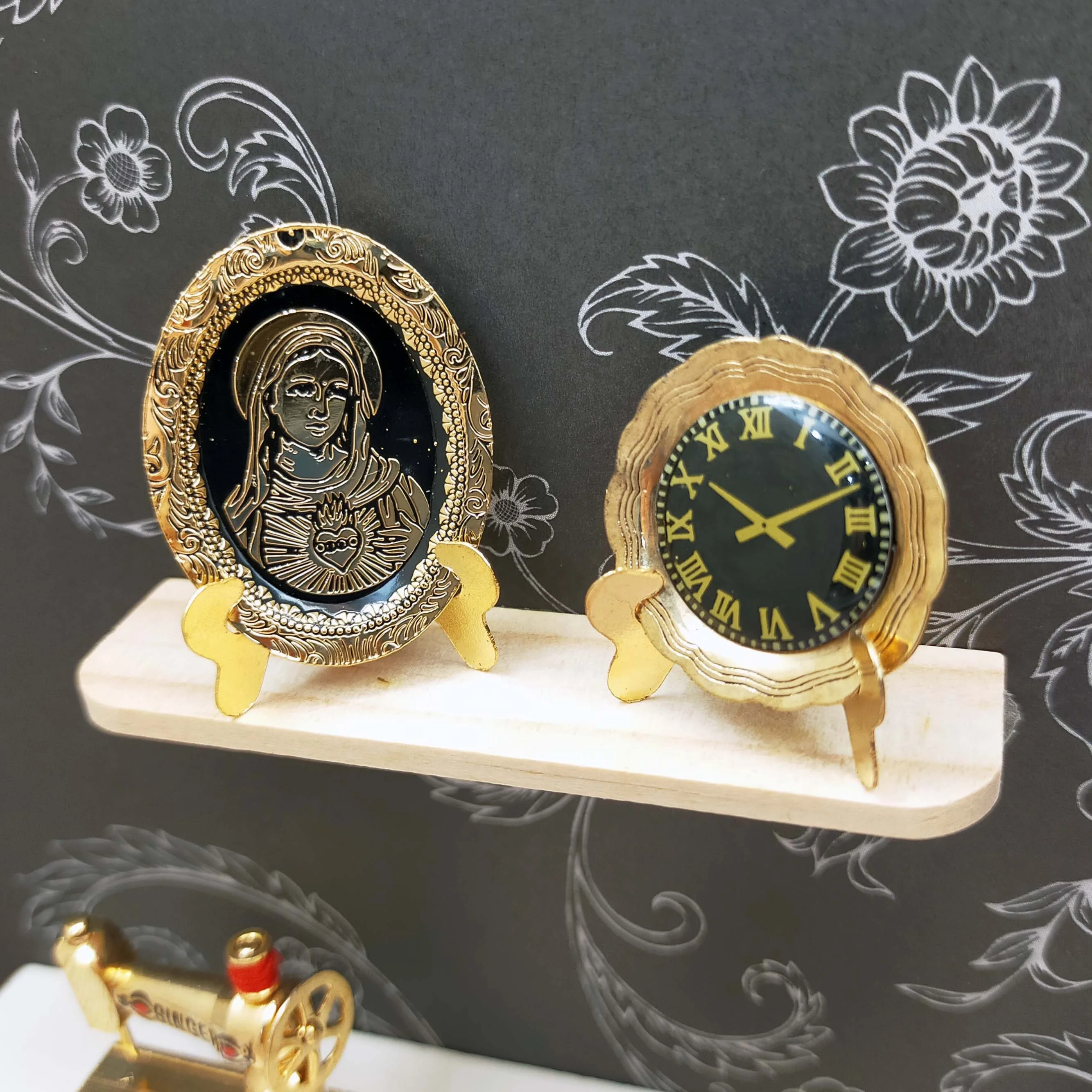 Miniature Doll House 1:12 Golden Fancy Sewing Workshop