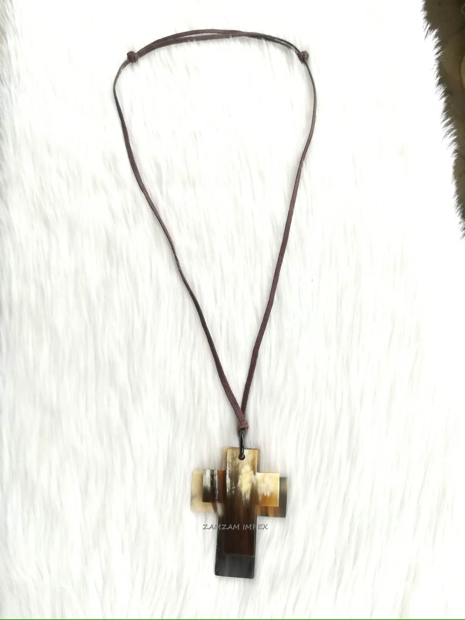 Unisex Gold Plated Cross-shaped Buffalo Horn Pendant Necklace Pearls Diamonds Amber Religious Christian Style Weddings Gifts