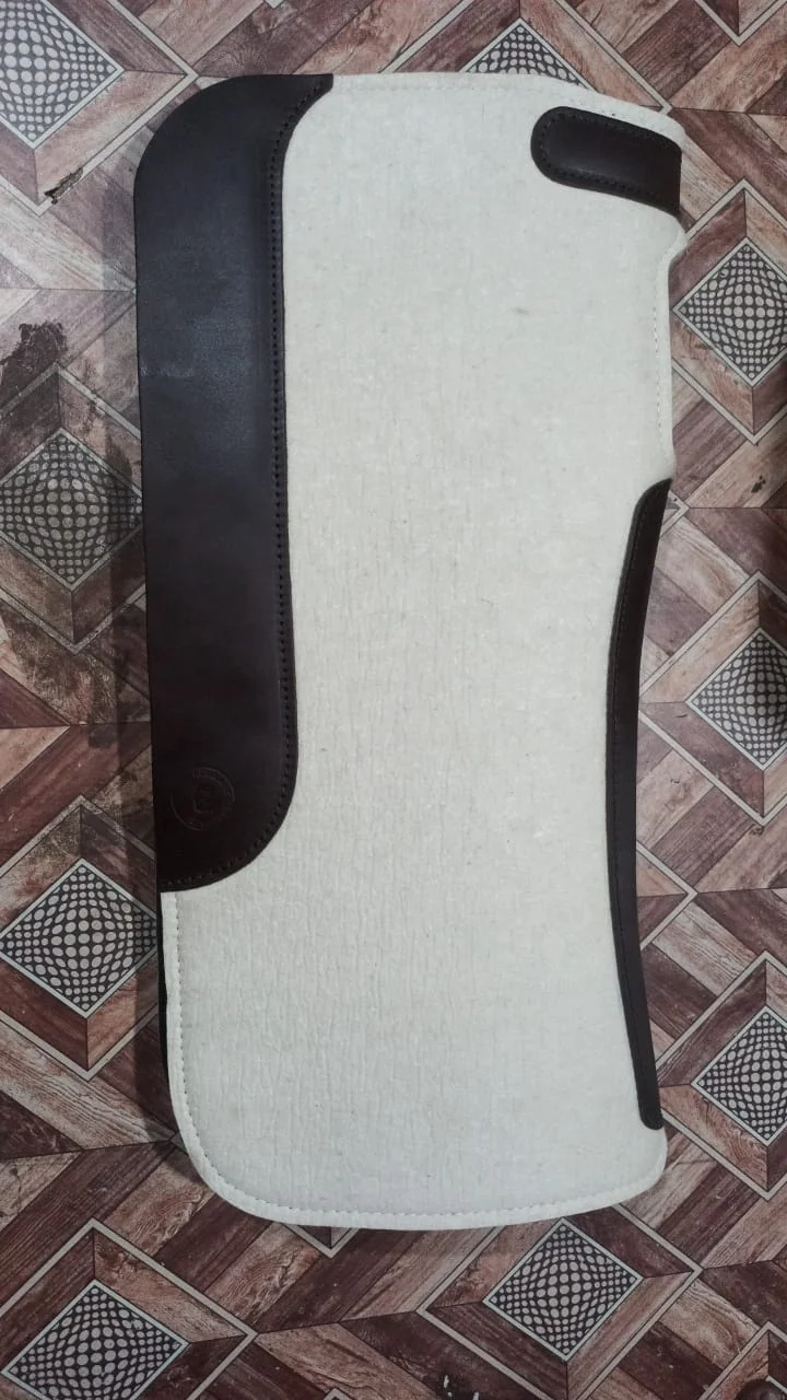 Wool Felt western saddle Pad 100% Merino Wool Felt style Equestrian Pads Saddles For Horses racing product at factory prices