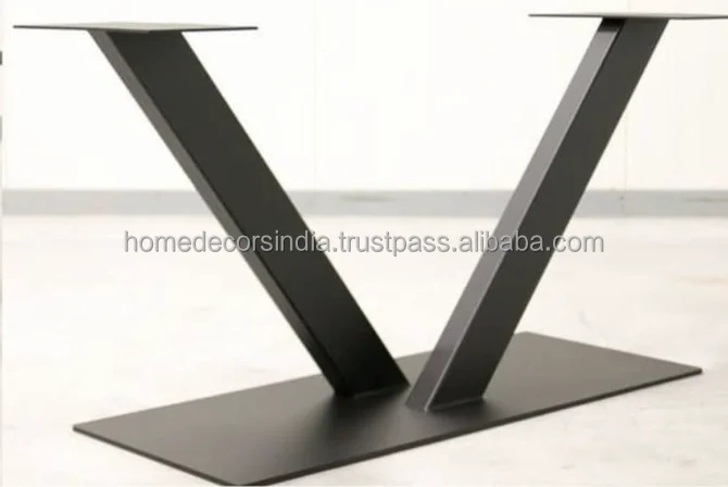 table legs large1.png
