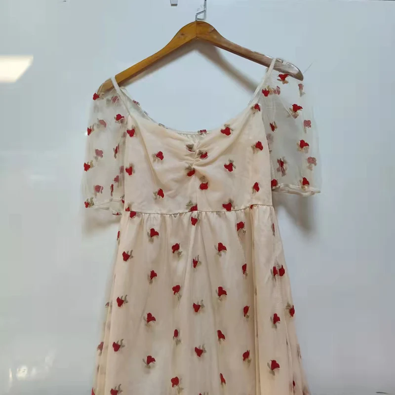 Sorted Good Quality Used Clothing (Second Hand Clothes)