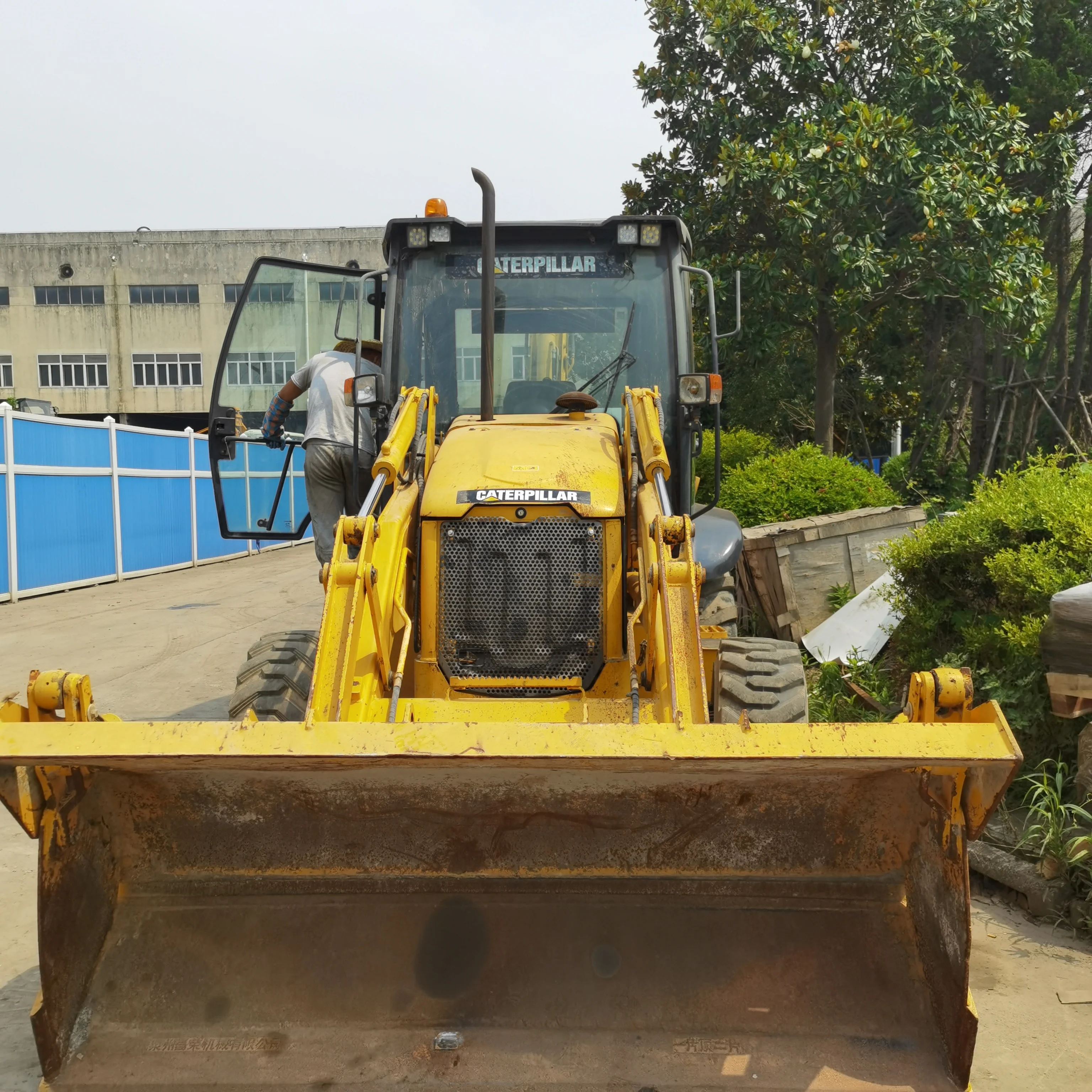 4x4 used Caterpillar 420F 420E backhoe loader for sale, cheap used CAT 420 backhoe at low price