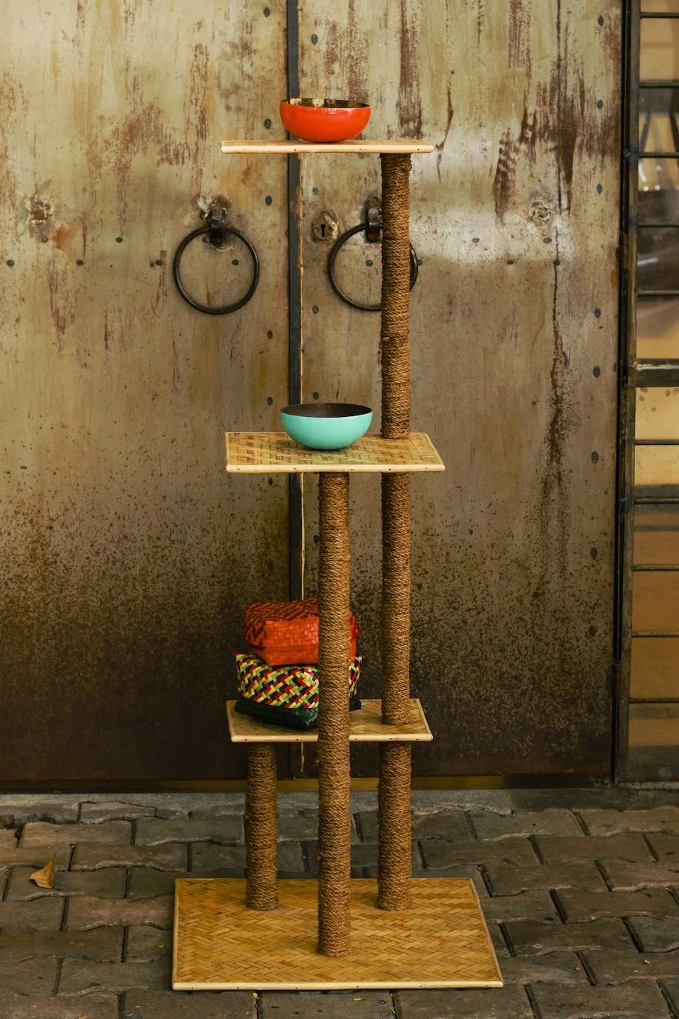 High quality nice handmade cat tree tower cat scratching tree from Viet Nam