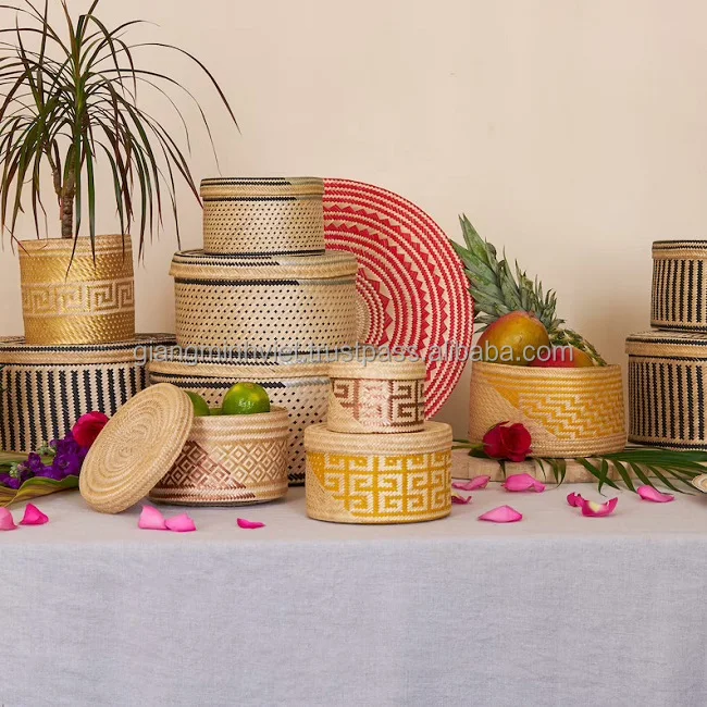 Natural Safe Decorative Vietnamese Bamboo Organiser Bamboo storage basket for Storage Home Decor Christmas Gifts