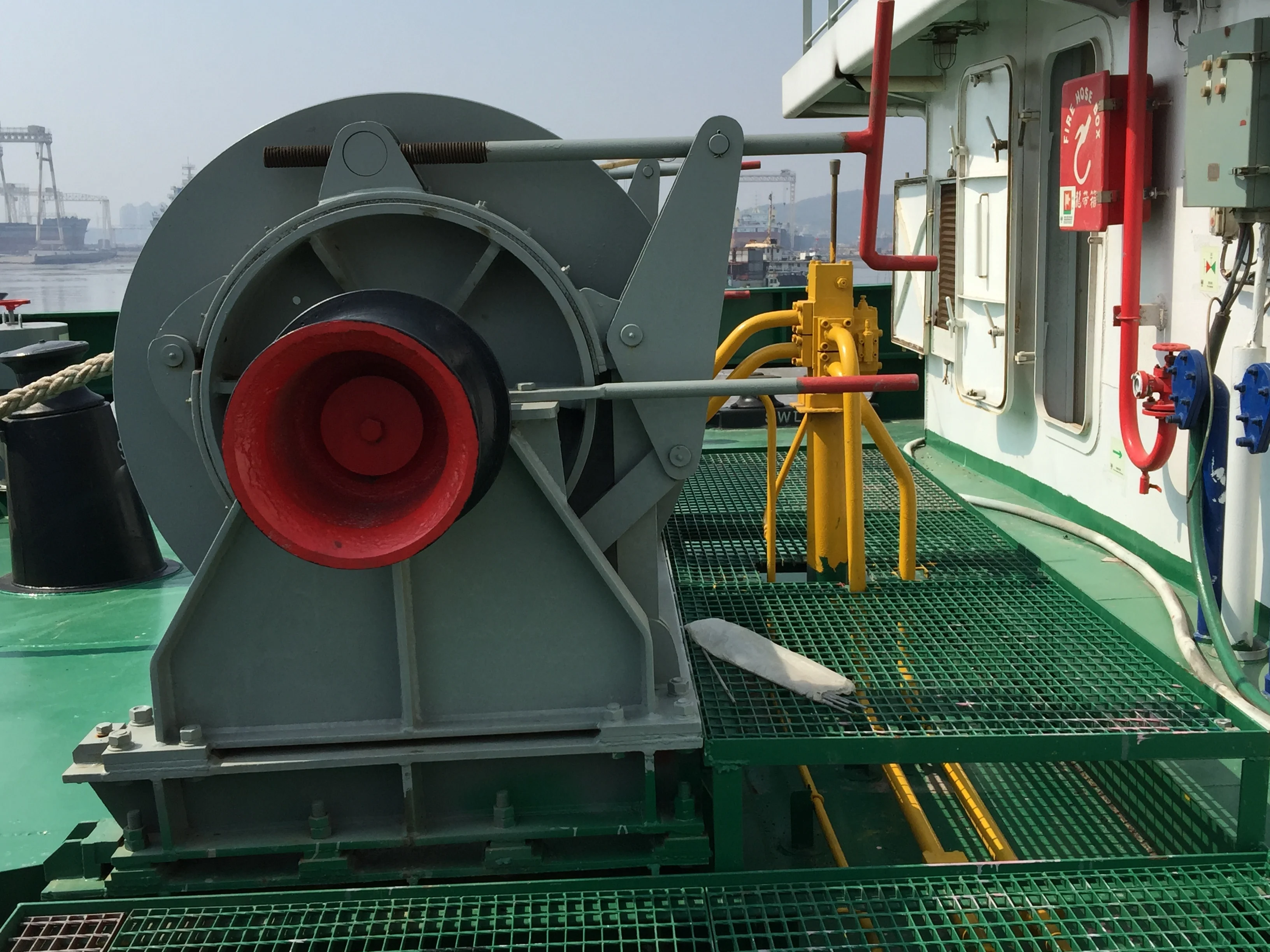 4600DWT нефтяной танкер для продажи