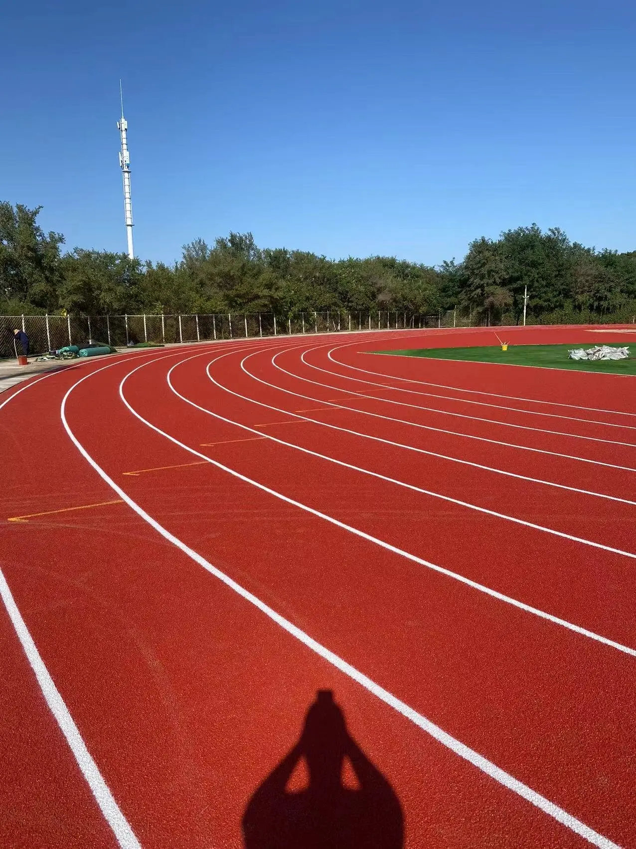 Rubber Running Track Athletic Track   on the Playground Athletic Plastic Rubber Track EPDM Particles