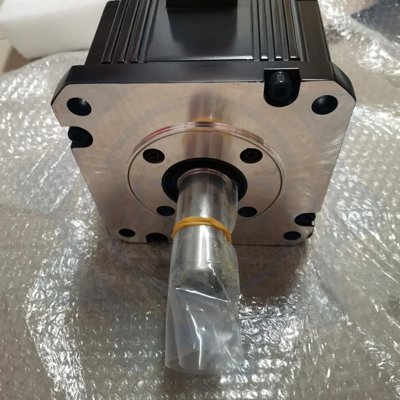 New and Original  MR-J4-200A4-RJ   Servo Motor