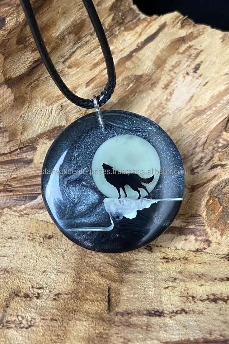 Resin Epoxy Trendy Design Party Accessories Fashion Jewelry Necklaces Set for Women Available at made in india Price