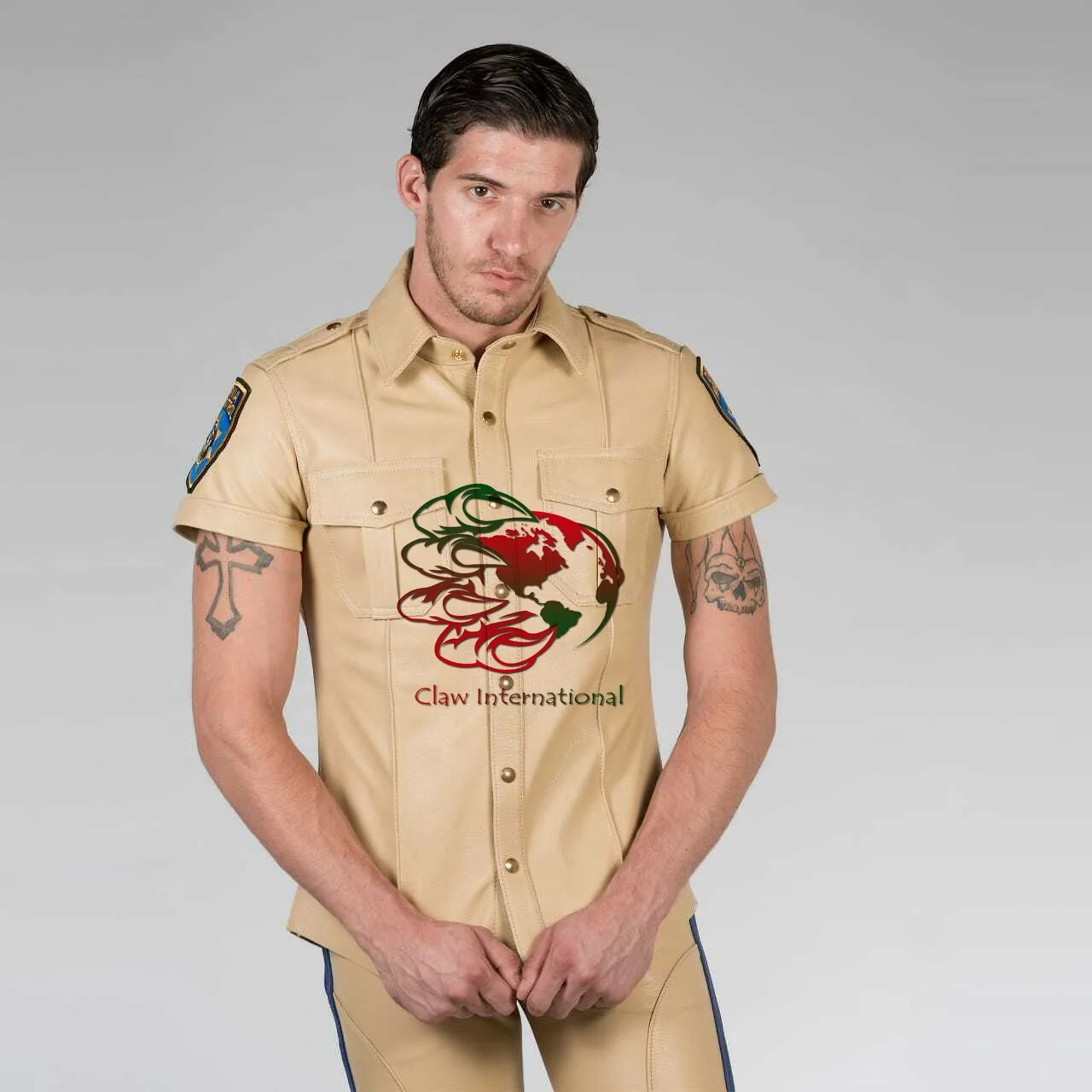  Для мужчин Горячая гей из натуральной бежевые теплые блеф кожа полицейская форма рубашка и брюки для девочек