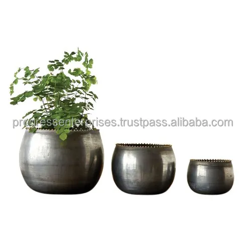 Wholesale price New Style Garden Decoration Tools Metal Flower Pot Holder For Balcony made in India