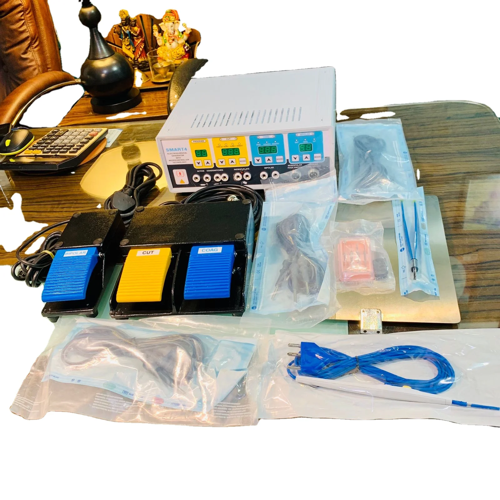 Kara Mediclust Laparoscopic Bipolar 400 watt Electrosurgical unit Bipolar with accessories