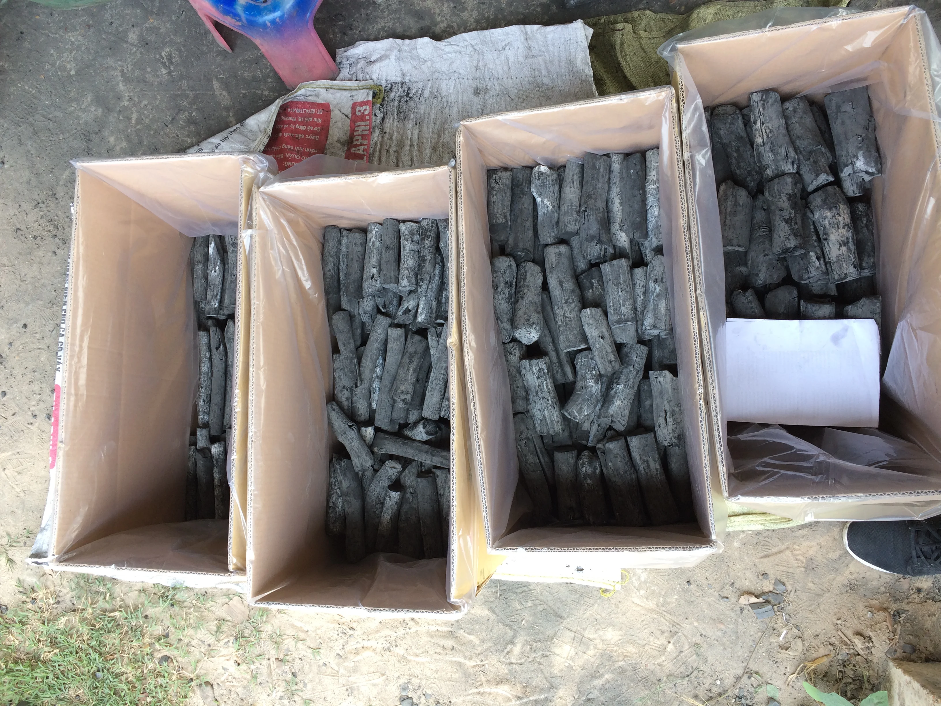 Lychee Japanese Standard Bichotan White Charcoal best Quality Japanese standard hot sale 2022