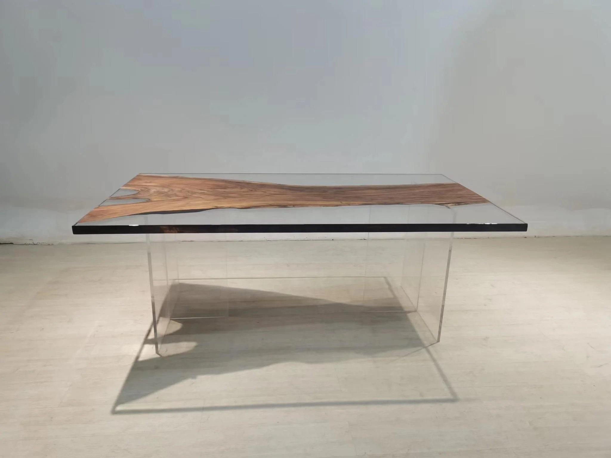 Factory Directly Offer black walnut Factory Price Restaurant Dining Square Walnut Wood Resin Slab Live Edge Table Top