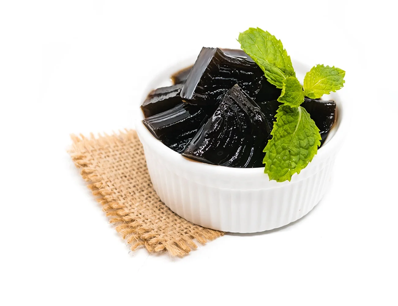 Best selling 2022 Grass Jelly Black Gold Instant canned grass jelly OEM/ODM acceptable for mixing with tea Asia Origin