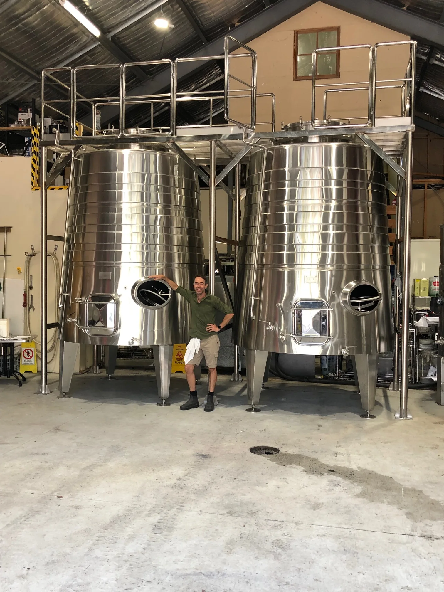 Stainless Steel Grape Red Wine Fermenter Tank For Red Winery