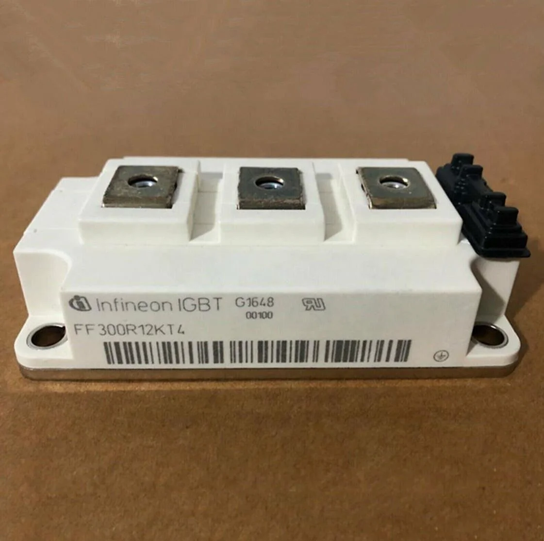 High Power IGBT Module FF300R12KT4 with  Good Quality in Stock