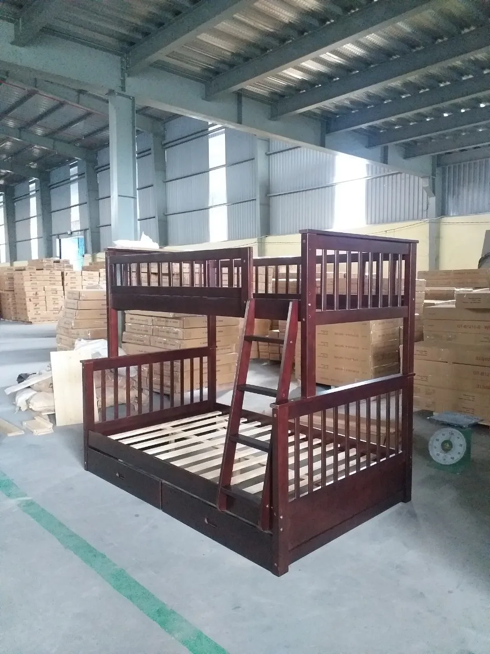 TNT Modern Bedroom Furniture Flash Sale New Design Wooden Bunk Beds Direct from Factory for All Ages Hotels Villas Schools