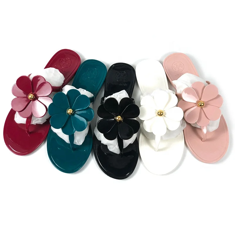 
2021 Ladies Flower Jelly Thong Sandal Outdoor PVC Summer luxury sandals women shoes slipper Mini Miller Flip Flop 