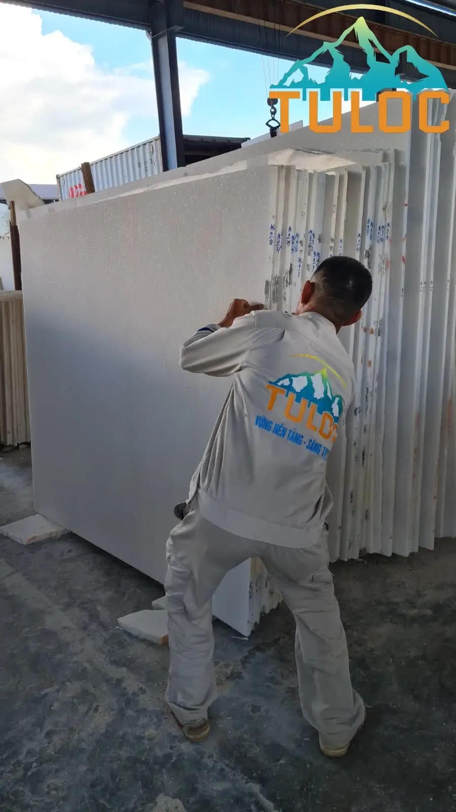 CRYSTAL WHITE MARBLE SLAB COUNTERTOP FLOOR STONE ONYX