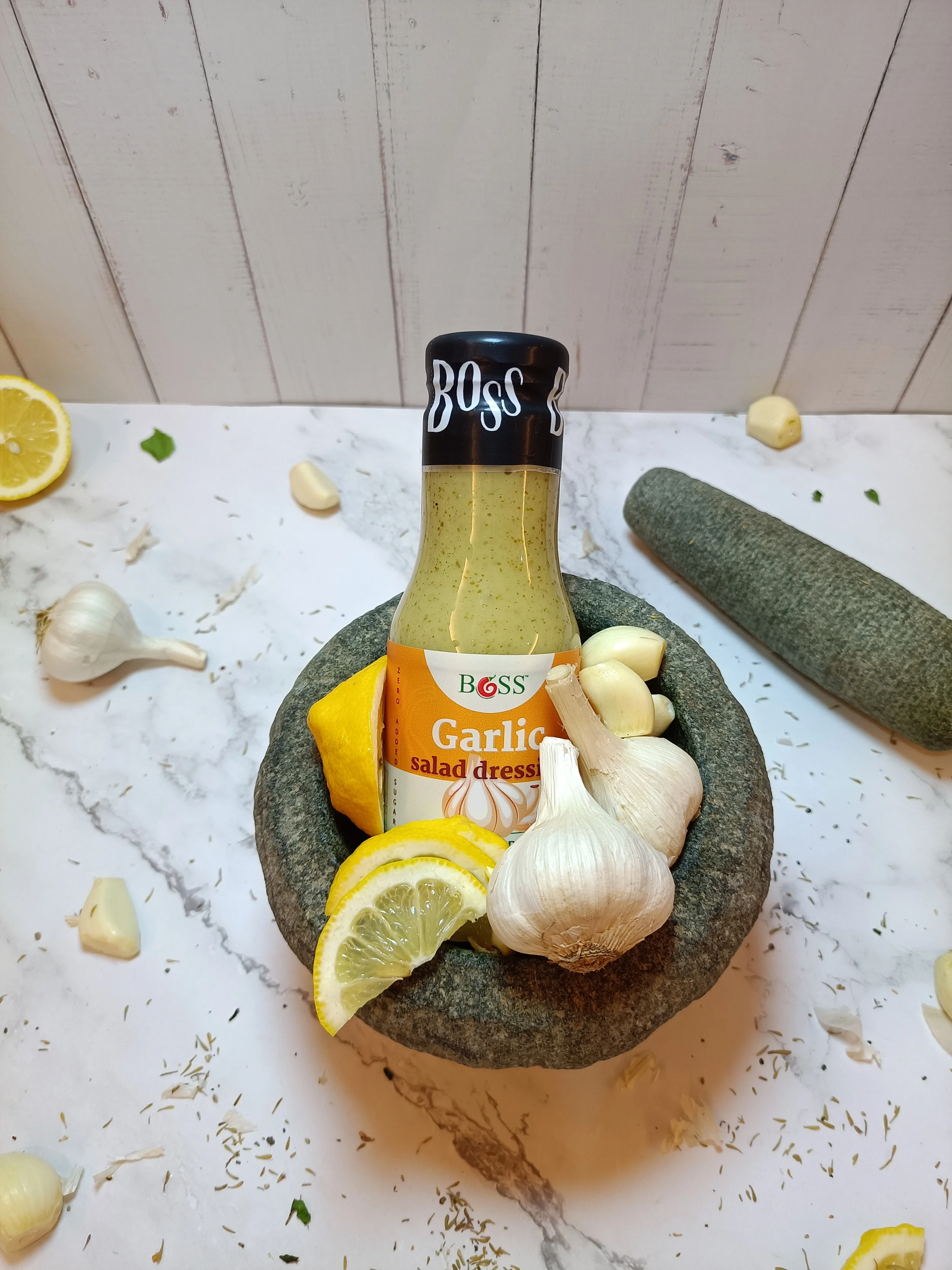 Organic Garlic salad dressing Wholesale Preservatives free OEM factory price 270g Halal sauce for Dipping