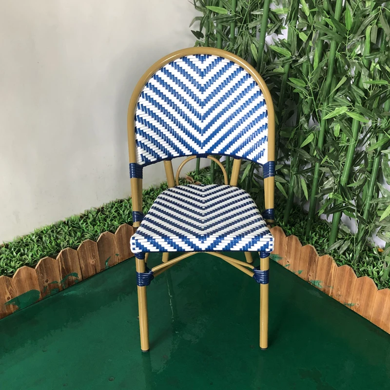 Modern Outdoor Garden Furniture Restaurant Chair Cheap Plastic Outdoor 4 Chairs And Round Table Frame Aluminum Furniture