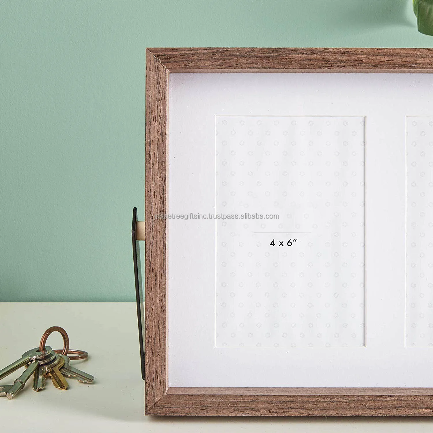 Wooden Desk Photo Frame With Natural Wood Polish Finishing Rectangular Shape Black Metal Handle For Home Decoration