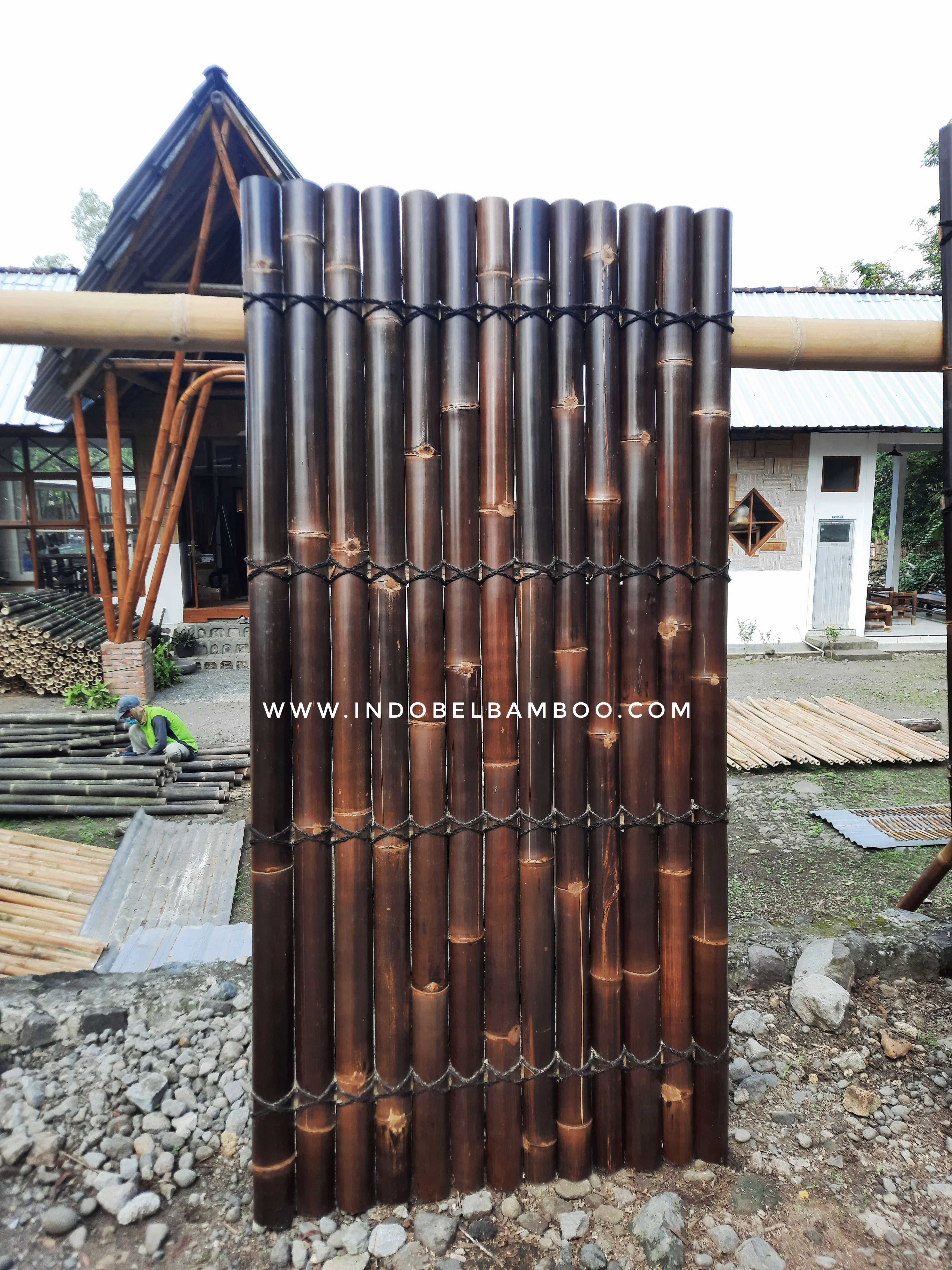 Wholesale High Quality Black Bamboo Half 180x100cm Factory Bamboo Fence