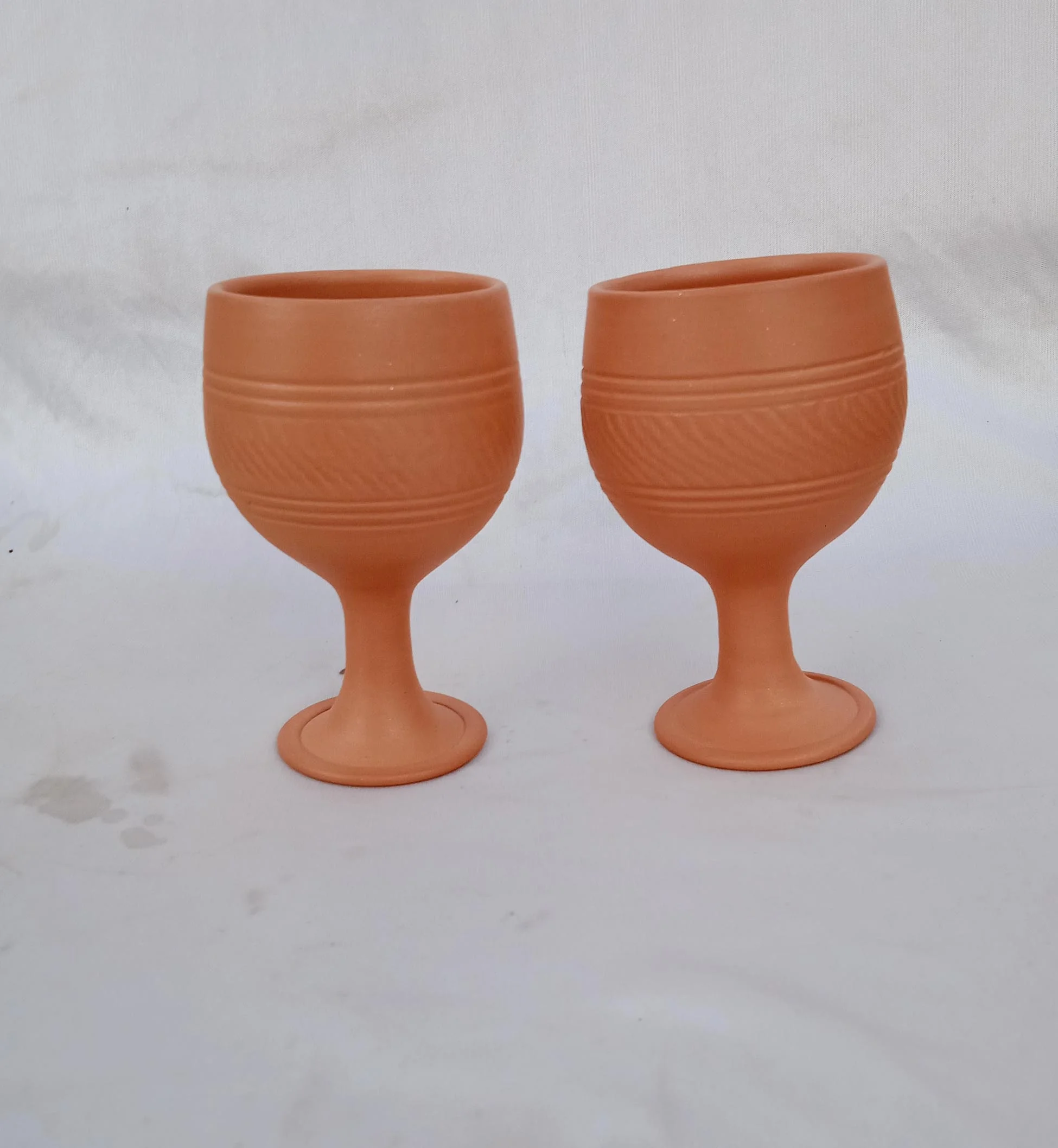 New Design Handmade Clay terracotta Wine glass 350-450 ml capacity made from natural clay. with glossy finished
