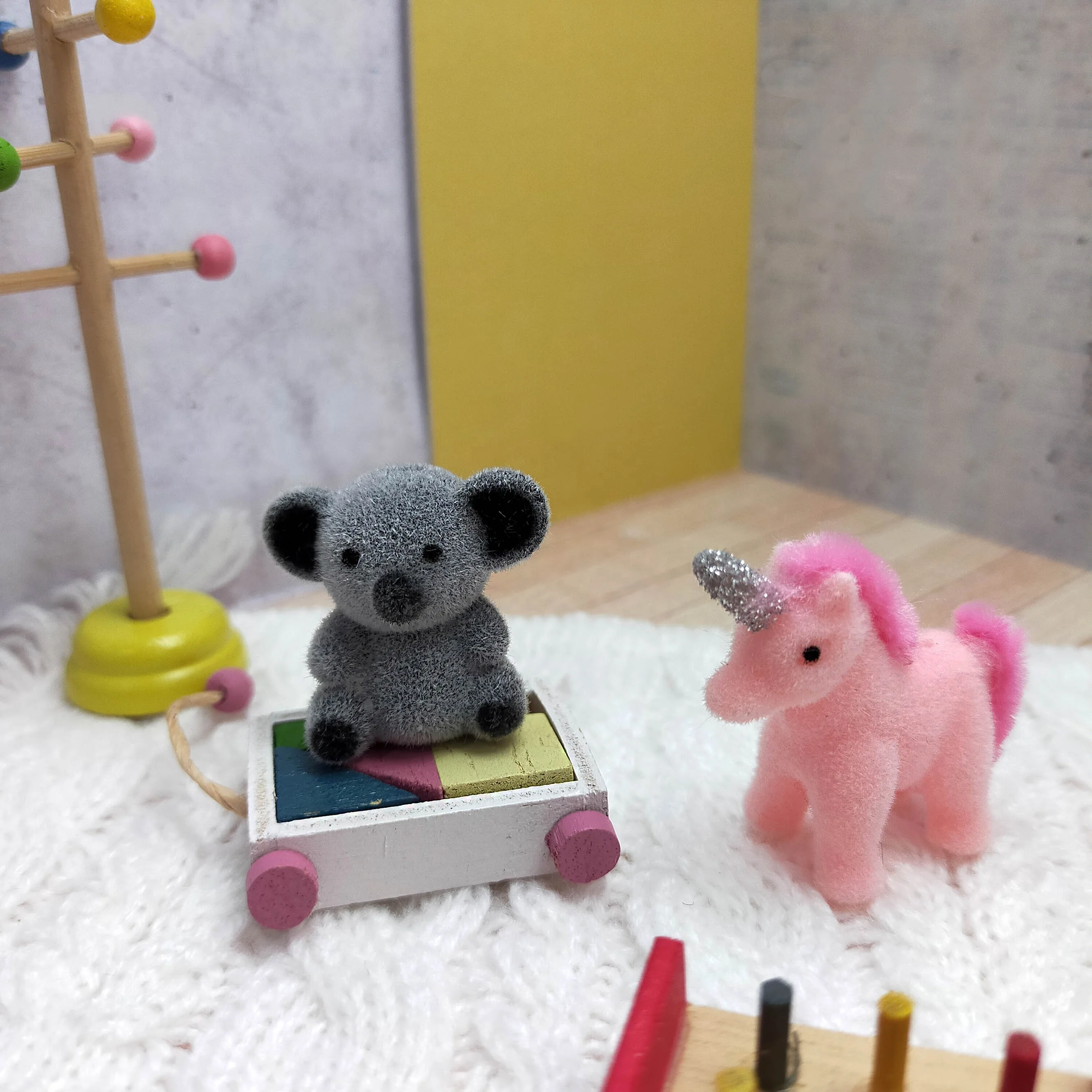 Miniature Dollhouse Flocking Animals bear rabbit koala raccoon panda unicorn Mini Decoration