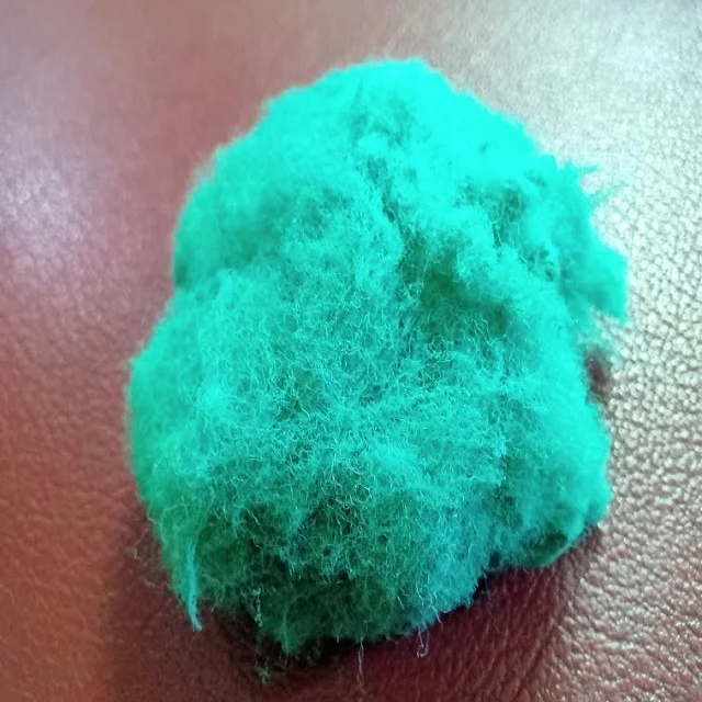 Высококачественное Полиэфирное штапельное волокно 20D SD зеленое 100% полиэфирное твердое переработанное VIKOHASAN 1.2D-20D несиликонизированное