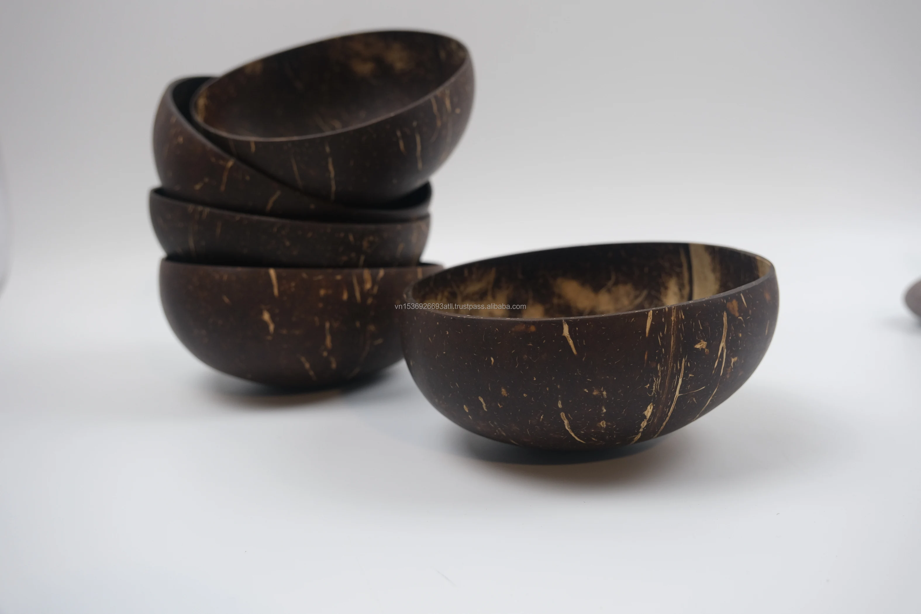 Alibaba  best selling handicraft coconut bowl set tableware coconut bowls