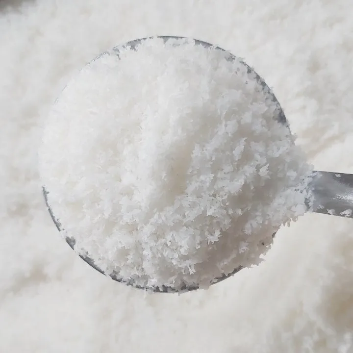 Thread/Shredded/Flakes Coconut Granules Great Flavor Top Grade Quality Extra Fresh Vietnam Origin Free Sample