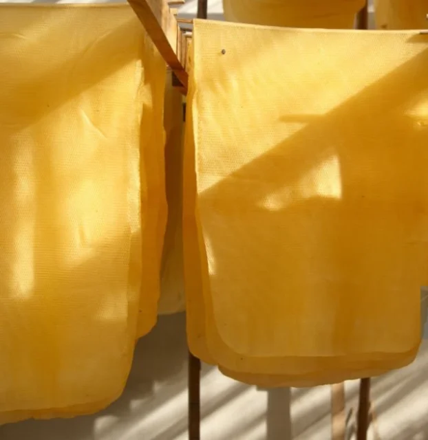 Резина Ngoc Chau натуральная RSS ребристая копченая простыня RSS1 RSS3 Vietnam Высокая долговечность для шинной промышленности и резинки