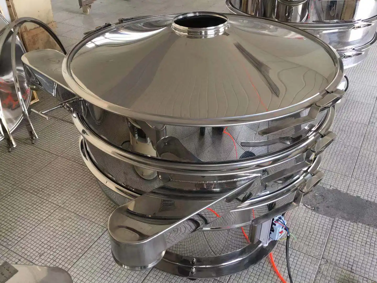 Fast 400mm Sieve Machine Sugar Sucrose Glucose Vibrating Sieve For Sand