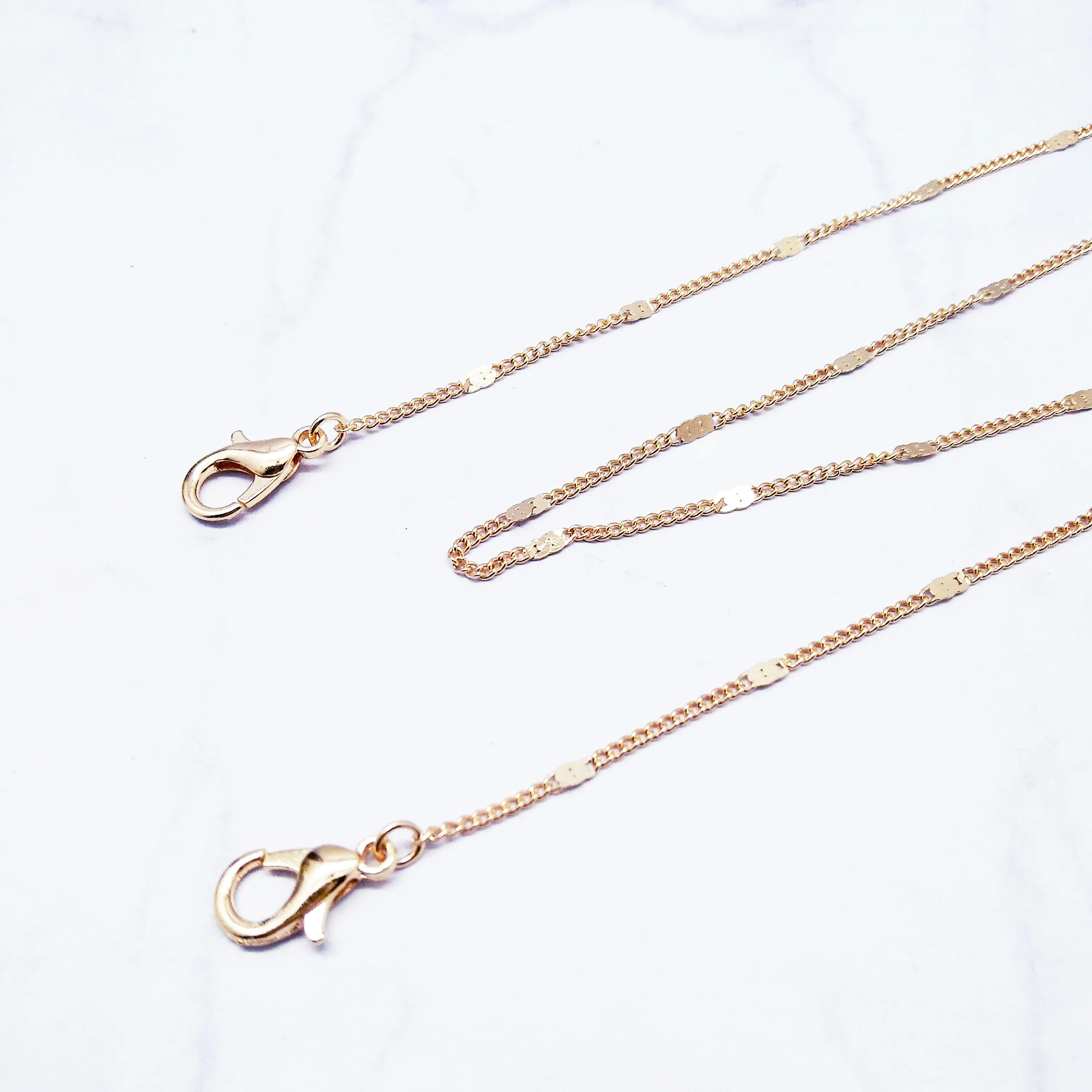 Vintage Fashion Jewelry Face mask  Cover Lanyard,  Stylish Face Cover Holder Necklace For Women Girl