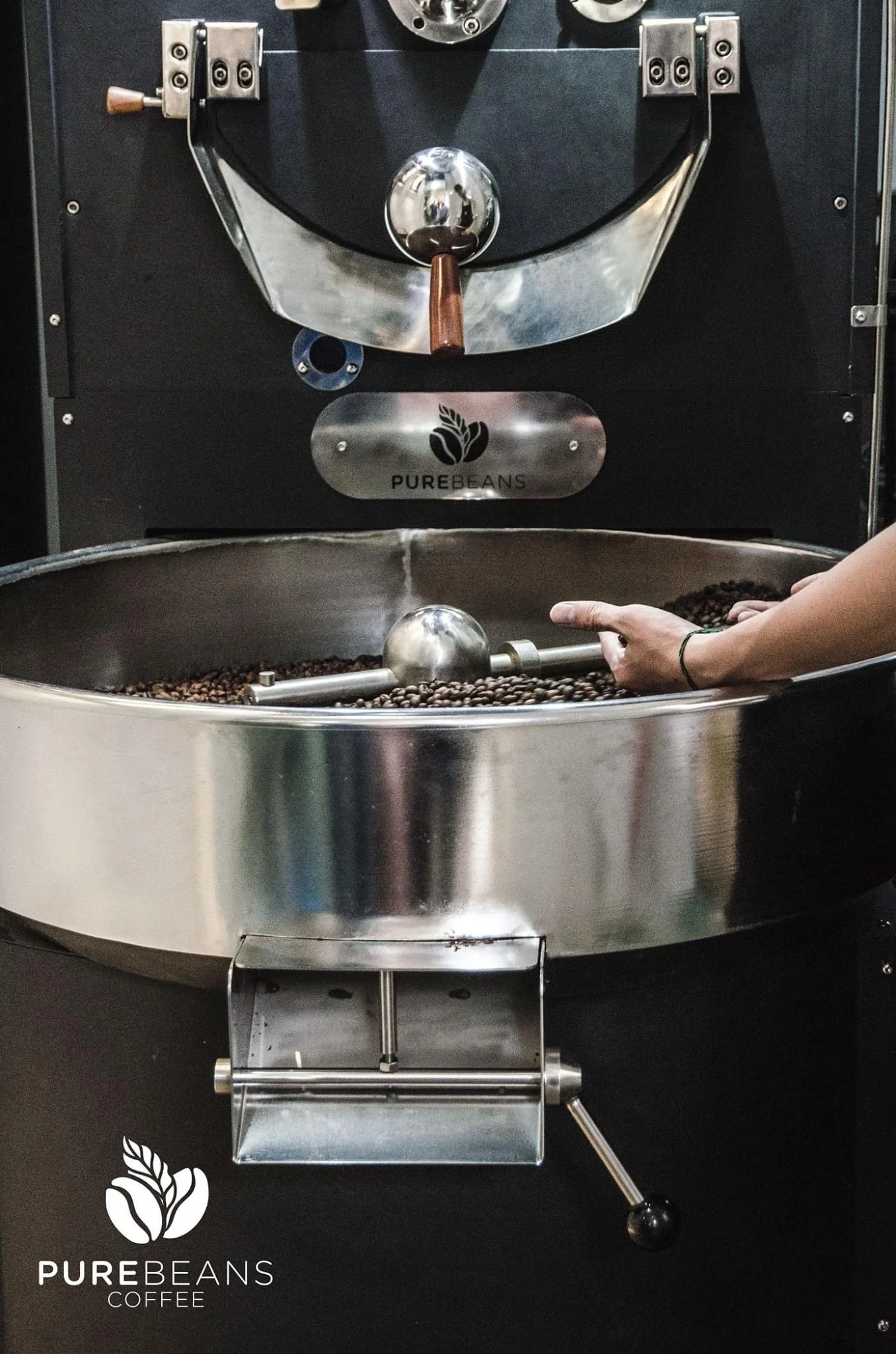 60 kg coffee roaster with artisan software hot air and destoner