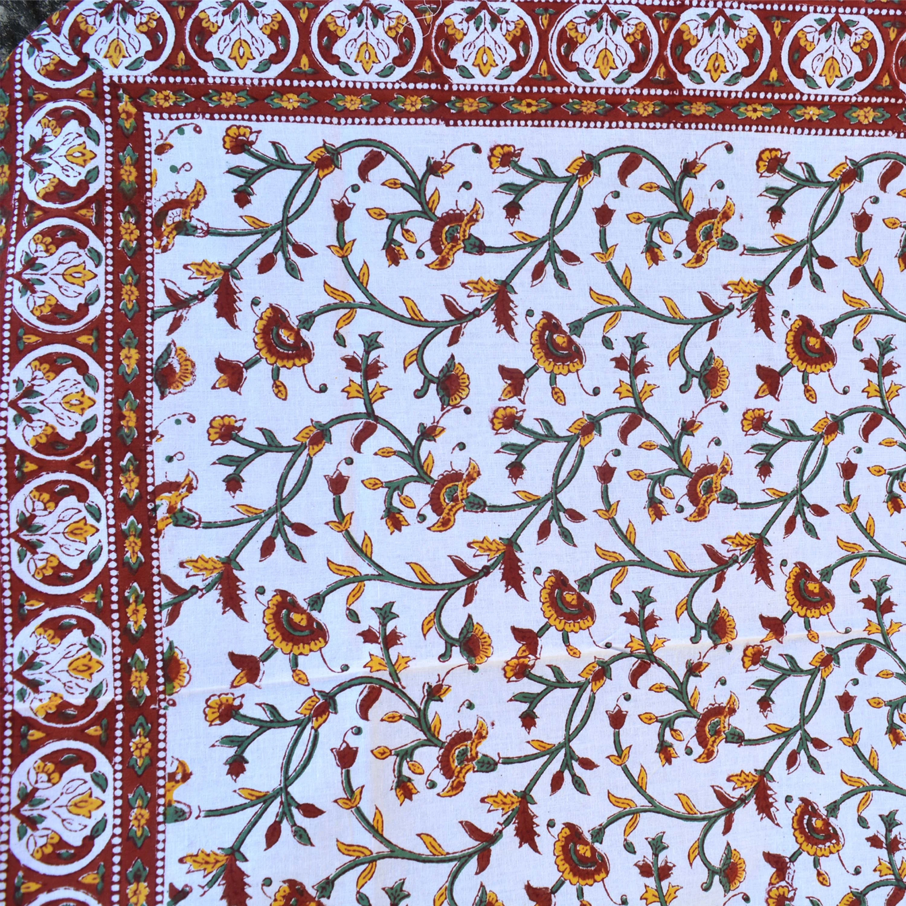 Хлопковая прямоугольная скатерть ручной работы