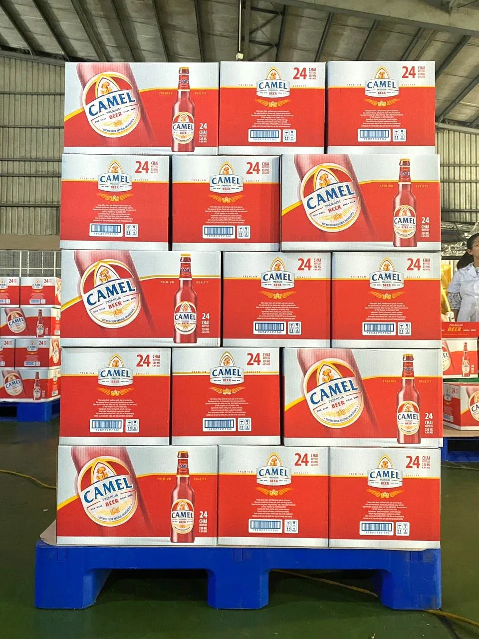 FRESH AND NATURAL BEER FROM VIETNAM