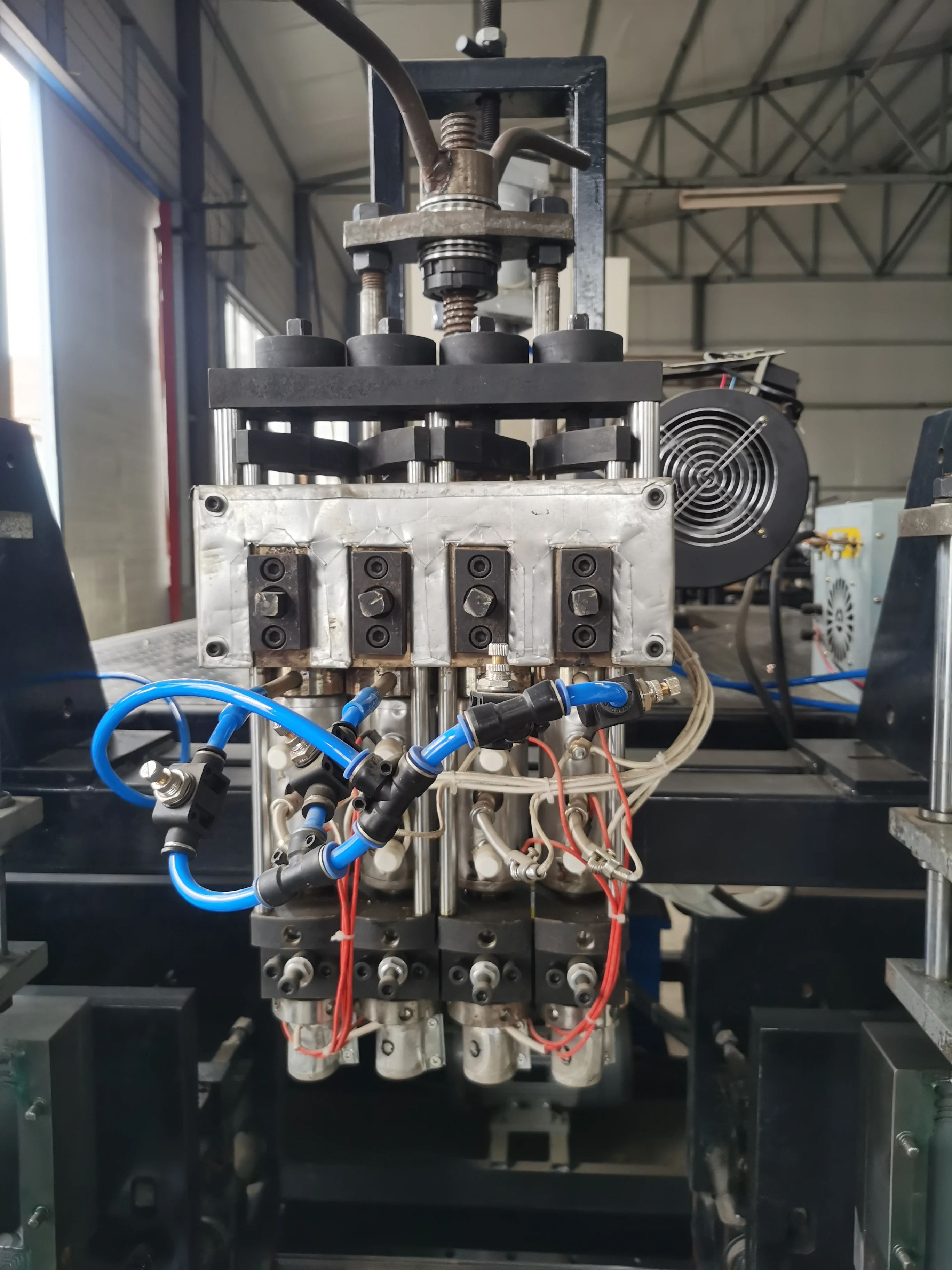 Semi Automatic High quality Hot sell AIR PUMP PISTON Blow Molding Machine