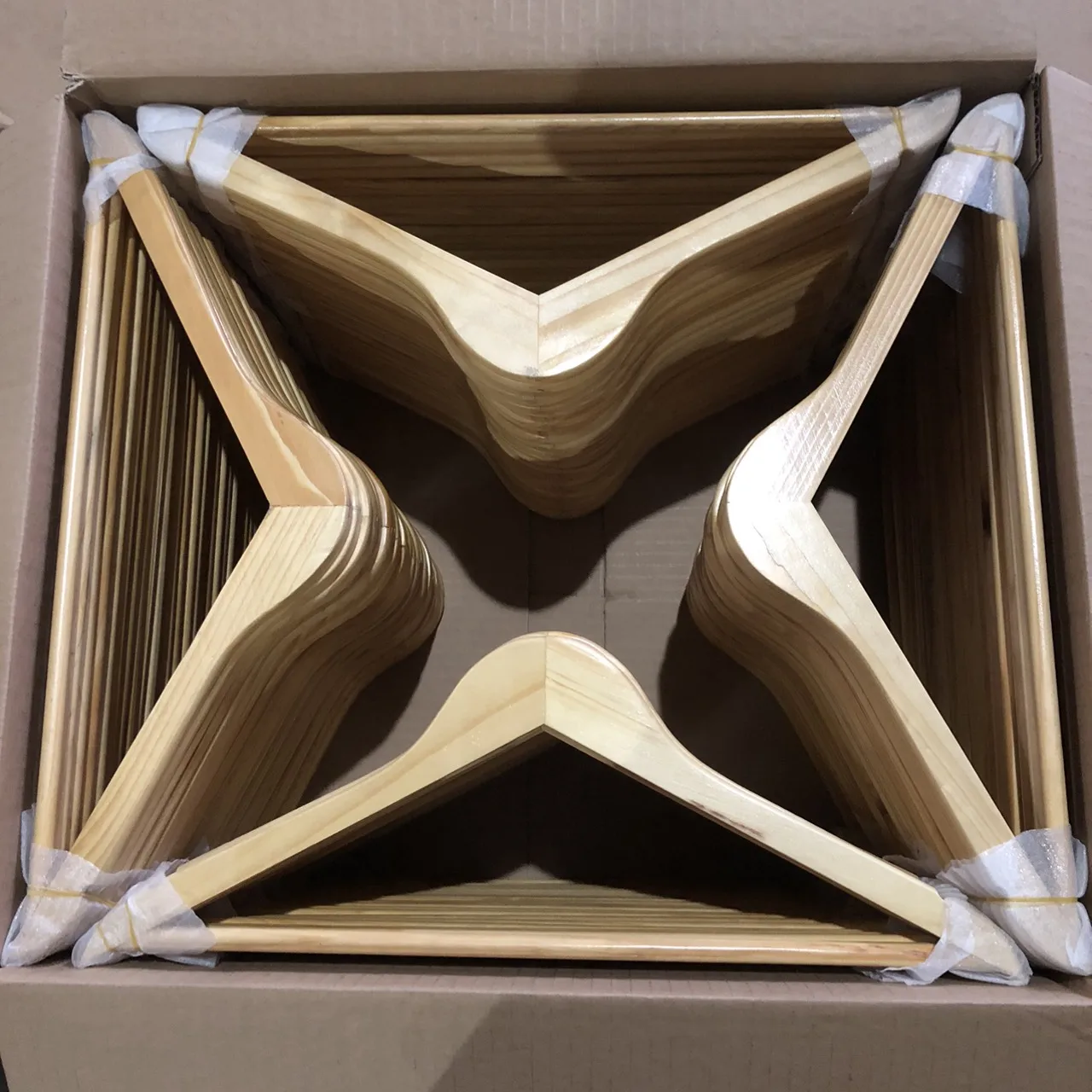 High Quality Low MOQ Natural Wooden Hangers Custom Logo Durable Wooden Hangers For Clothes From Vietnam