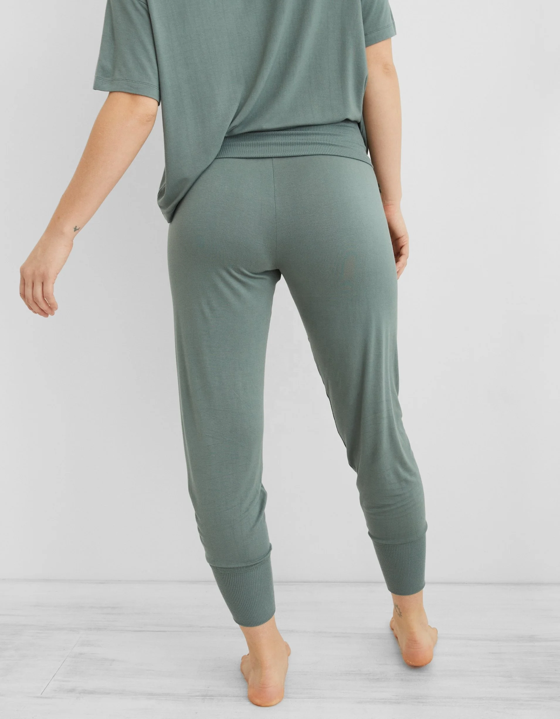 New European Design Elastic Waist Multi-pockets Casual Pants Women Solid Match All Cargo Trousers