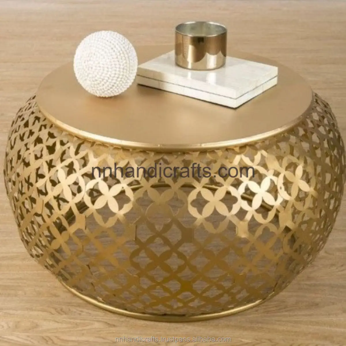 Vintage Decor Steel Iron Metal Silver Nickel Plated Shiny Polished Round With Embosed Metal Stool Bar Ottoman Bar Stools For