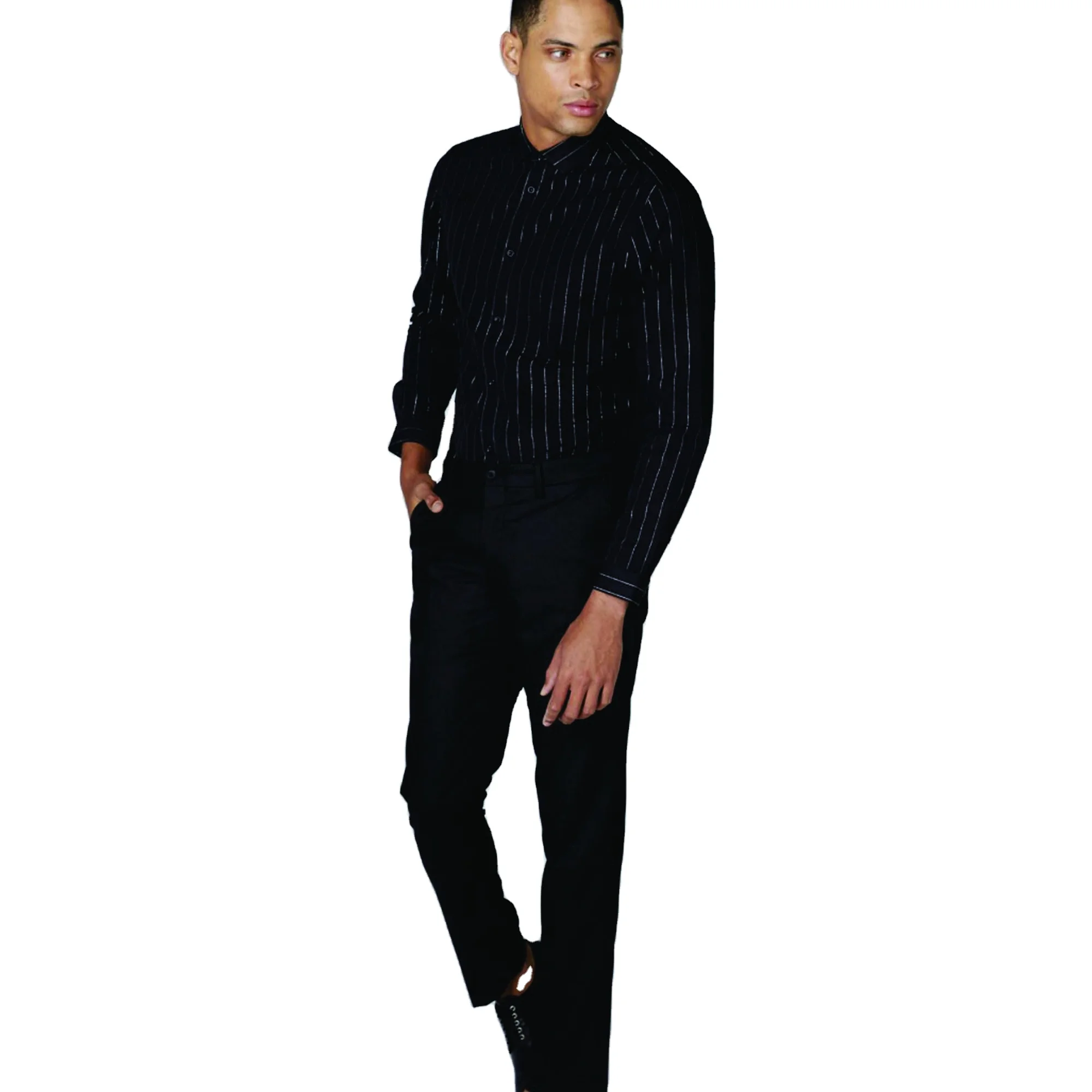 Мужская рубашка с длинным рукавом