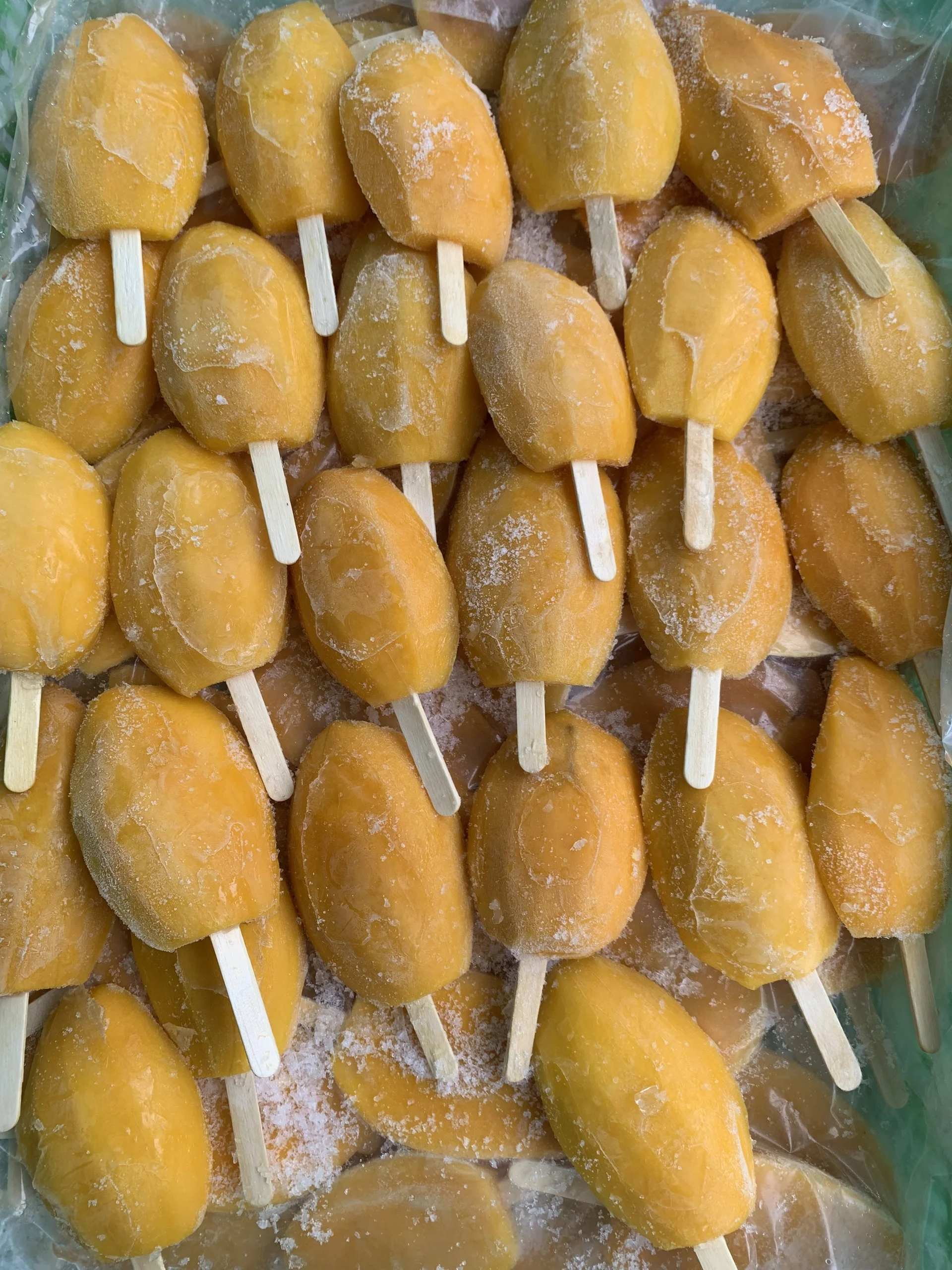 
IQF FROZEN MANGO (CATCHU) STICK HIGH QUALITY FROM VIETNAM WHOLESALE 