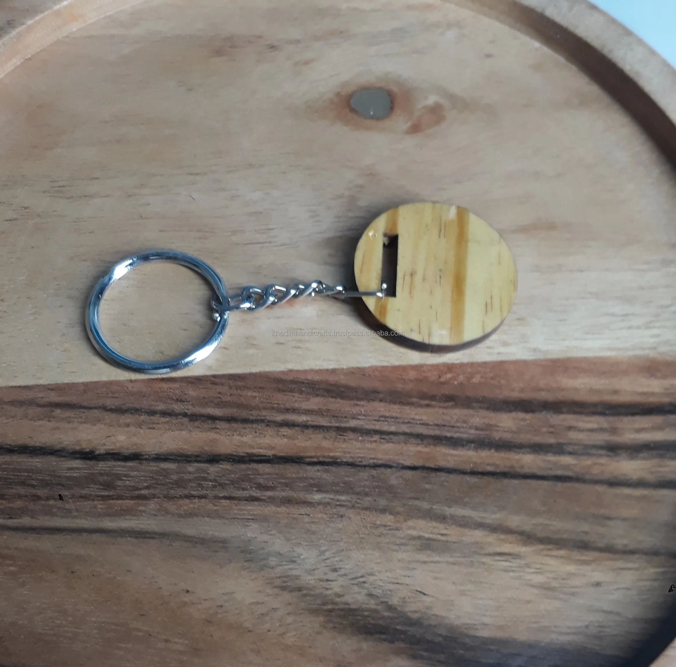 Eco-friendly Wooden Keychain Craft Resin and PU Plastic with Iron Metal Durable and Stylish Accessory