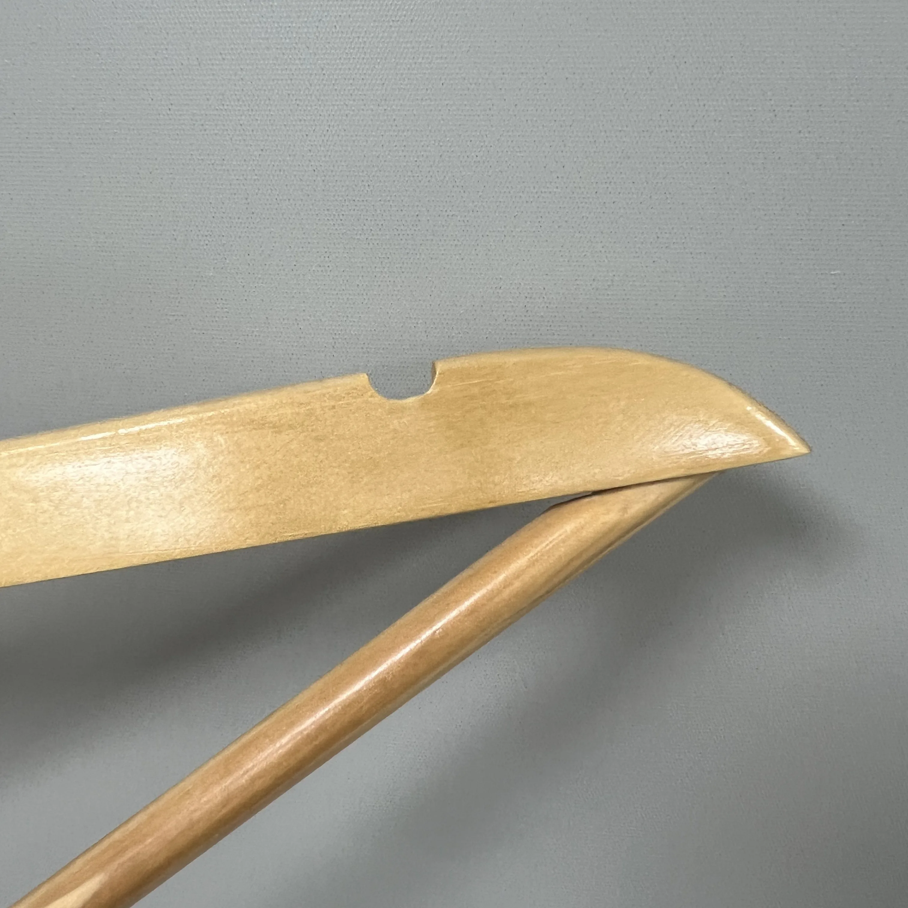 High Quality Low MOQ Natural Wooden Hangers Custom Logo Durable Wooden Hangers For Clothes From Vietnam